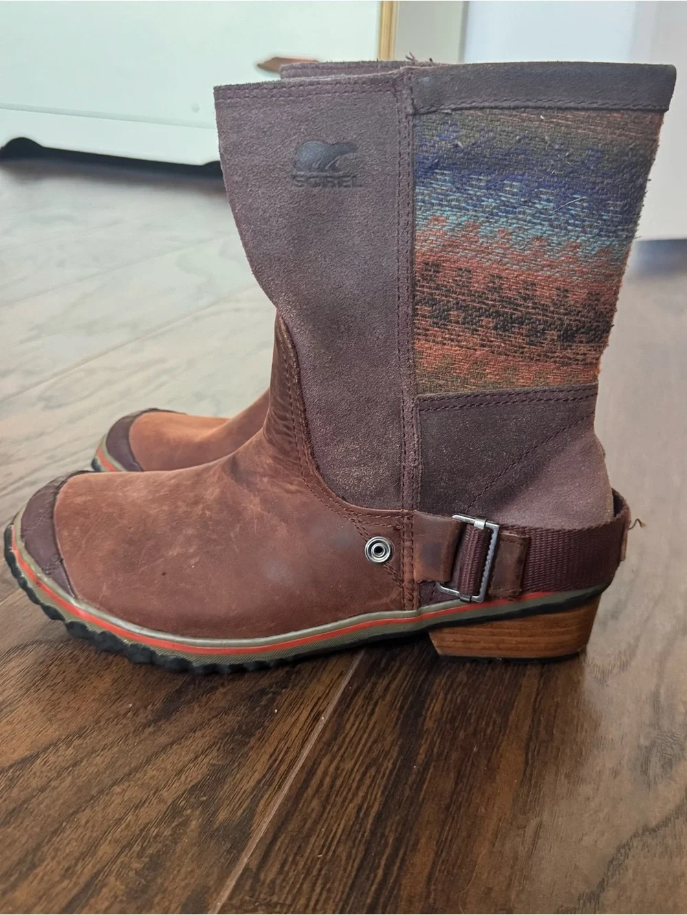 SOREL Slimshortie Madder Blanket Brown Leather Nubuck Boots Size 6